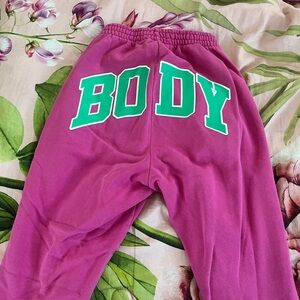 Women's Magenta 'BODY' Graphic Sweatpants